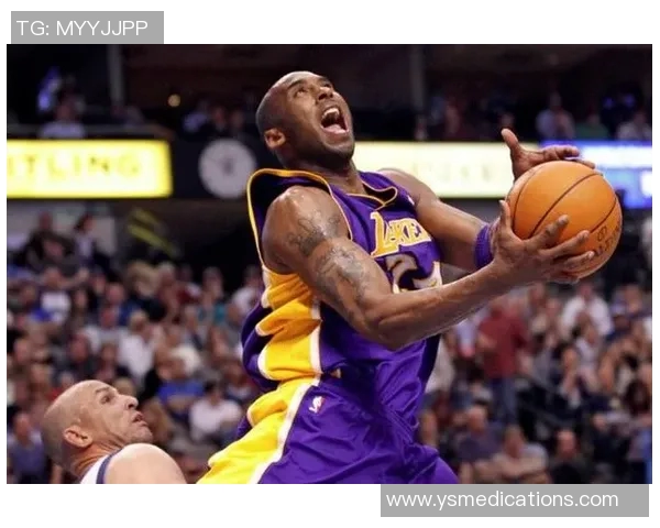 湖人遭遇三连败，科比助攻表现无力