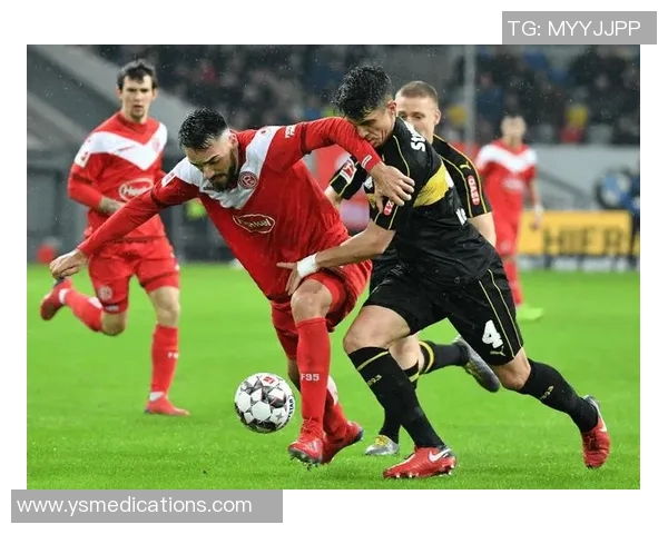 沙尔克04客场胜纽伦堡,领先优势稳固 沙尔克04客场胜纽伦堡,领先优势稳固